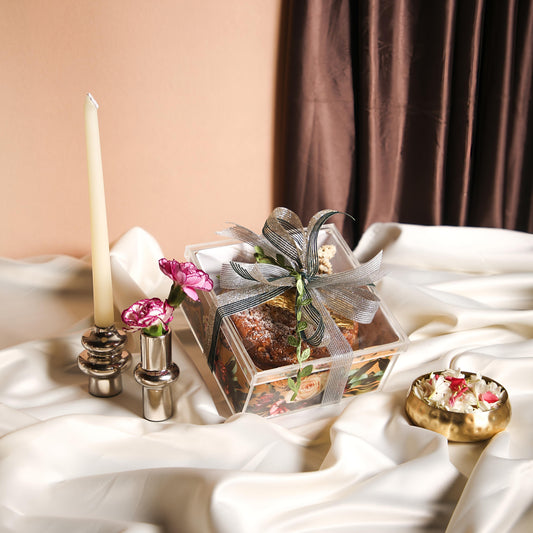 Festive Tea Cake Gift Box