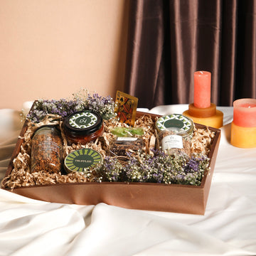 Gluten Free Indulgence Gift Tray Premium