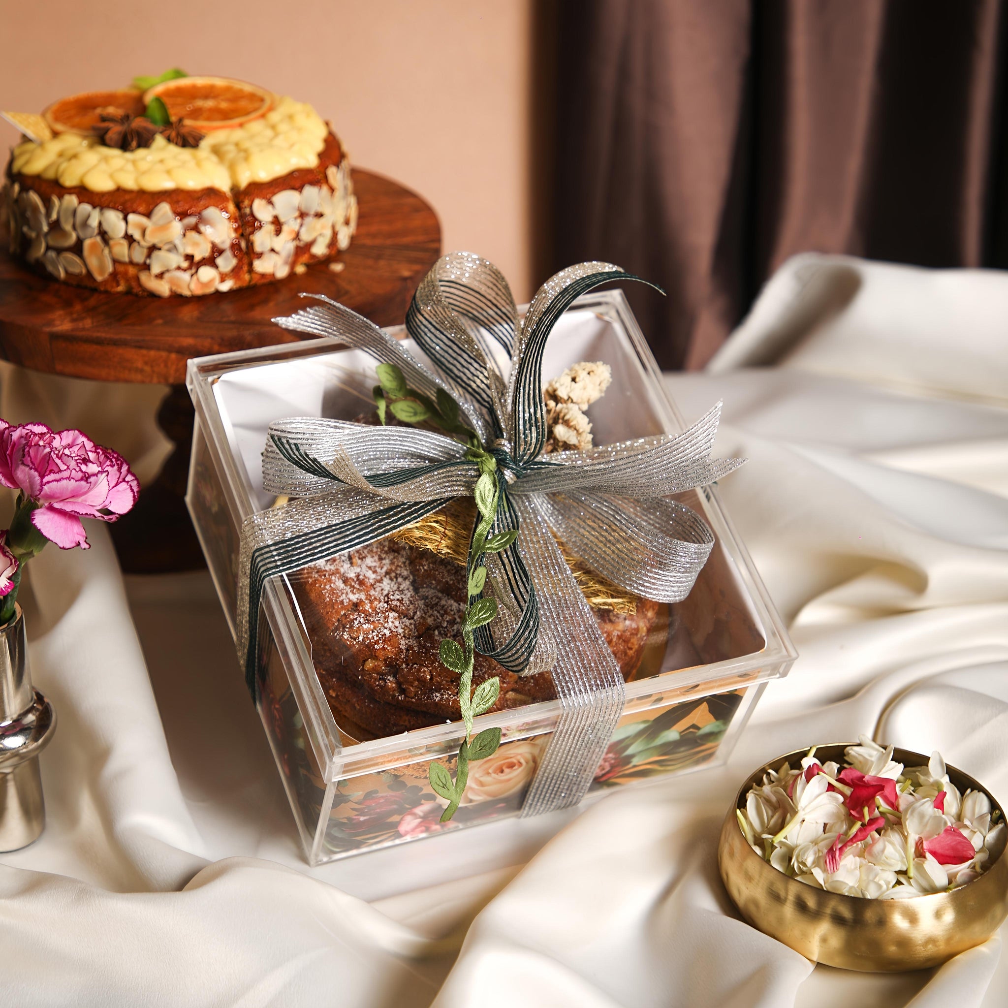 Festive Tea Cake Gift Box