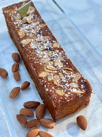 The Petite Almond Cake